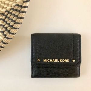 Michael Kors Hayes Trifold Coin Purse Wallet